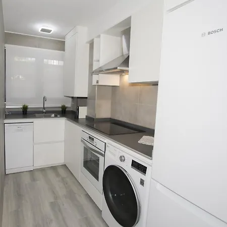 Edificio Marenostrum Apartment